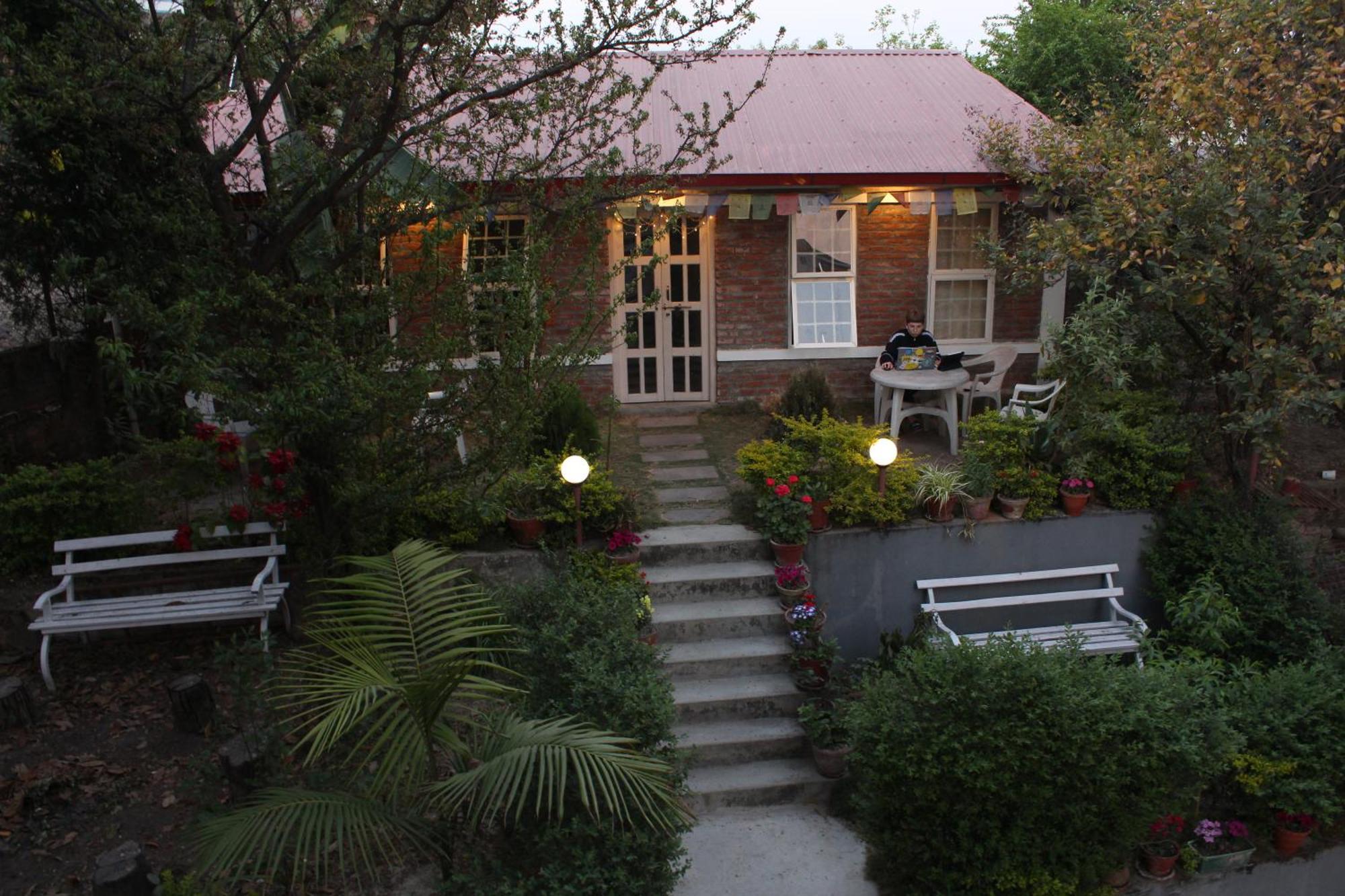 Kaji Home Lalitpur ภายนอก รูปภาพ